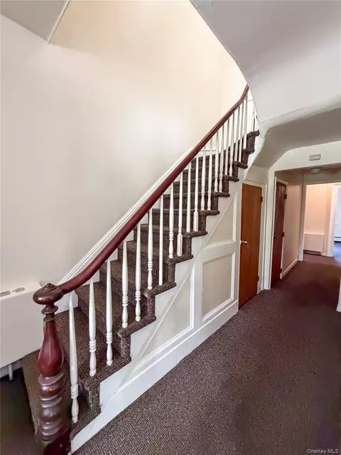 Entry Way - 45 S Hamilton St, Poughkeepsie, NY 12601 photo 1 of 2