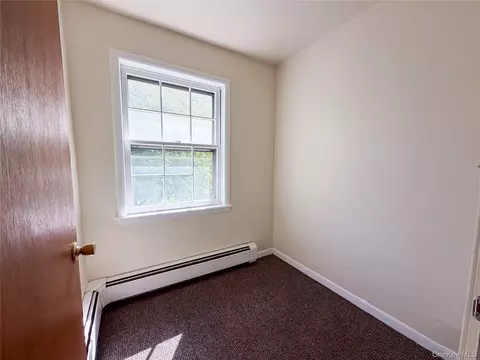 Bedroom - 45 S Hamilton St, Poughkeepsie, NY 12601 photo 2 of 5