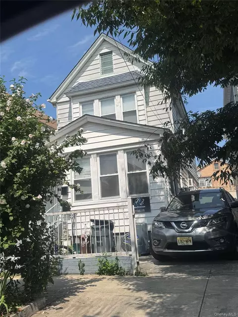 104-45 113 St, New York, NY 11418