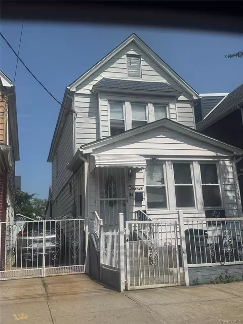 104-45 113 St, New York, NY 11418