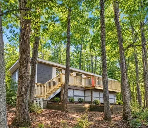 34 Zematt Ct, Woodridge, NY 12789