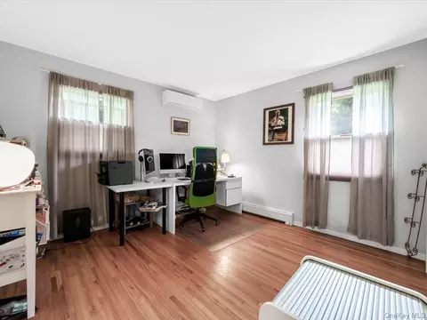 Bedroom - 7 Sharon Ave, Setauket, NY 11733 photo 3 of 3