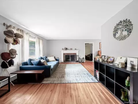 Living - 7 Sharon Ave, Setauket, NY 11733 photo 1 of 2