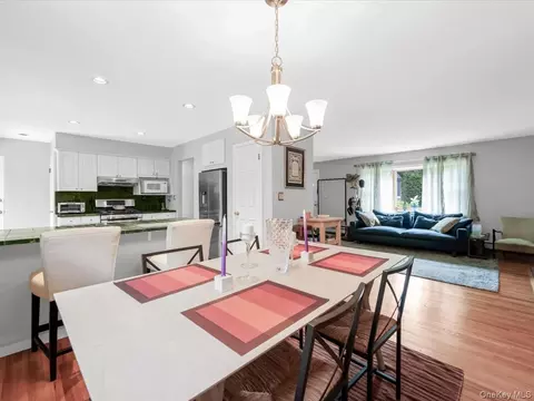 Dining - 7 Sharon Ave, Setauket, NY 11733 photo 2 of 2