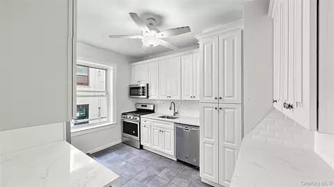 45-14 43rd St #1E, New York, NY 11104