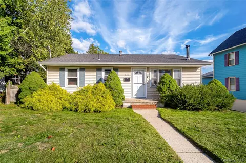 138 Prospect Ave, Middletown, NY 10940
