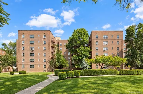 147-31 38th Ave #A16, Flushing, NY 11354