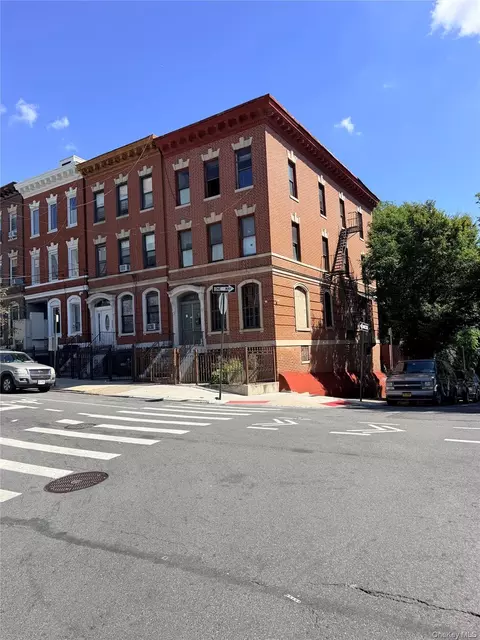 1510 Bryant Ave, New York, NY 10460