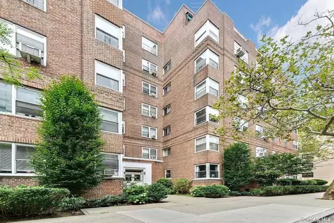 71-36 110th St #6/H, New York, NY 11375