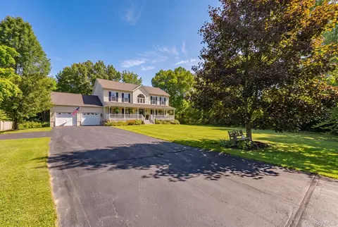 24 Deer Run Rd, Ulster, NY 12401