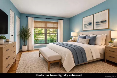 Bedroom - 26 Edinburgh Dr, Peekskill, NY 10566 photo 2 of 2