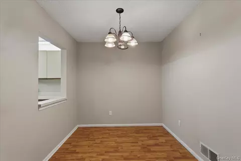 Dining - 26 Edinburgh Dr, Peekskill, NY 10566 photo 2 of 2