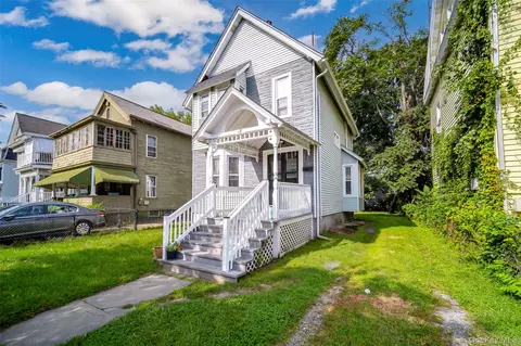 Exterior - 18 Harrison St, Poughkeepsie, NY 12601 photo 3 of 7