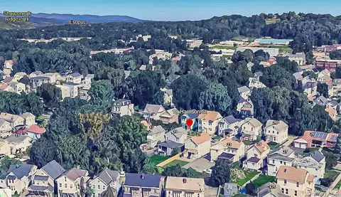 View/Area - 18 Harrison St, Poughkeepsie, NY 12601 photo 2 of 3