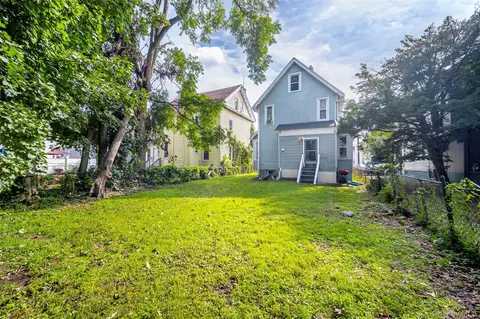 Exterior - 18 Harrison St, Poughkeepsie, NY 12601 photo 7 of 7