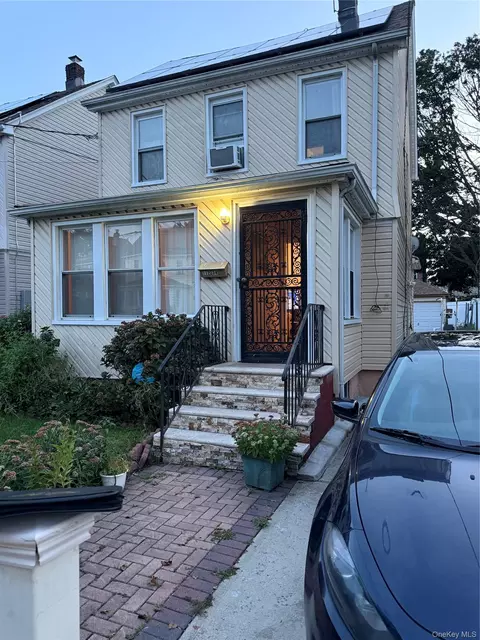 112-34 203rd St, New York, NY 11412