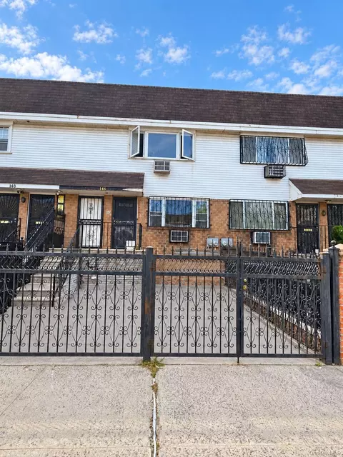 146 Hopkins St, Brooklyn, NY 11206