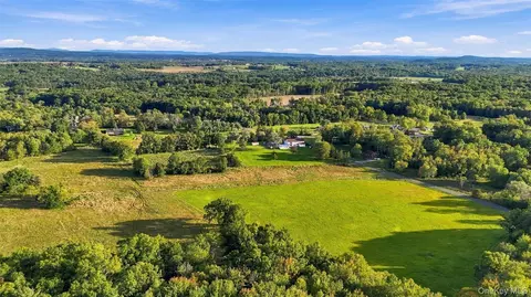 View/Area - 4 Low Rd, Shawangunk, NY 12589 photo 3 of 5