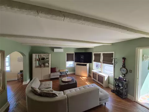 Living - 327 E Pine St, Long Beach, NY 11561 photo 1 of 2