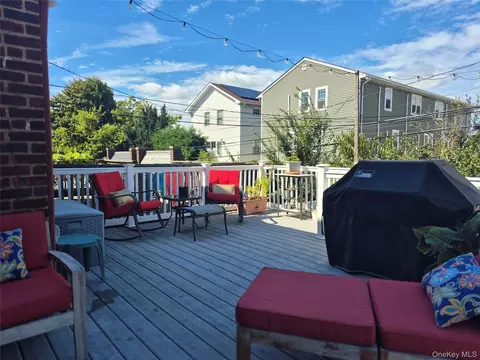 Exterior - 327 E Pine St, Long Beach, NY 11561 photo 5 of 7