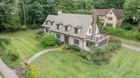 508 Munroe Ave, Mount Pleasant, NY 10591
