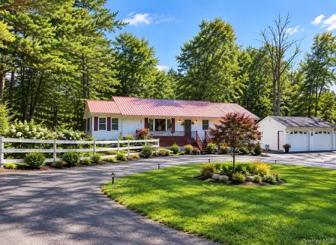 43 Melody Lake Dr, Thompson, NY 12701