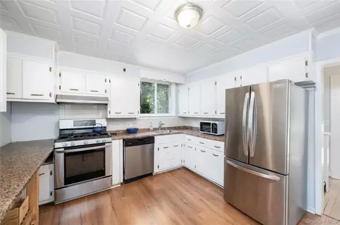 Kitchen - 1419 Park St, Peekskill, NY 10566 photo 1 of 1