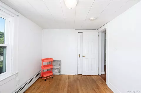 Bedroom - 1419 Park St, Peekskill, NY 10566 photo 5 of 6