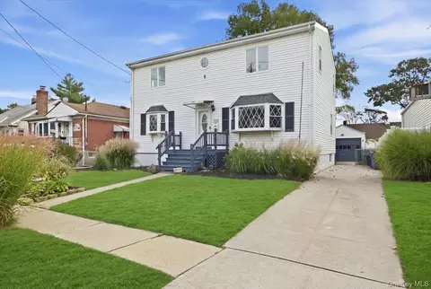 Exterior - 161 Stokes Ave, Freeport, NY 11520 photo 2 of 10
