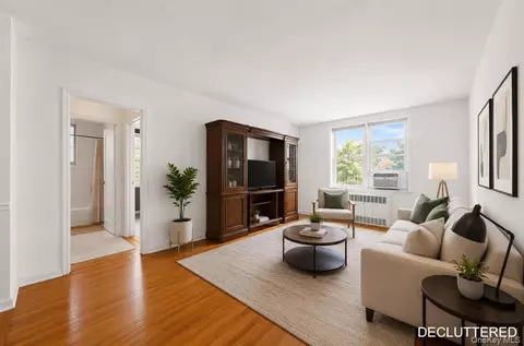 5645 Netherland Ave #5E, New York, NY 10471
