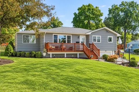 2 Garden Ter, Goshen, NY 10924