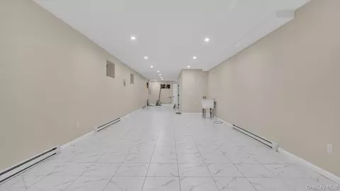 Other - 957 E 229th St, New York, NY 10466 photo 10 of 13