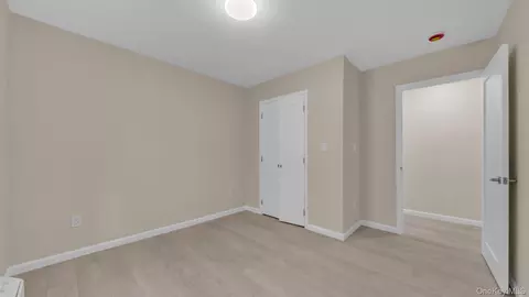 Bedroom - 957 E 229th St, New York, NY 10466 photo 5 of 9