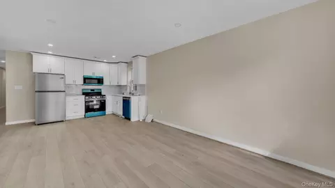 Other - 957 E 229th St, New York, NY 10466 photo 5 of 13