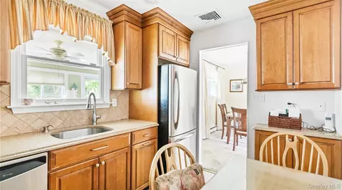 Kitchen - 80 Evergreen Ln, Brookhaven, NY 11772 photo 1 of 3