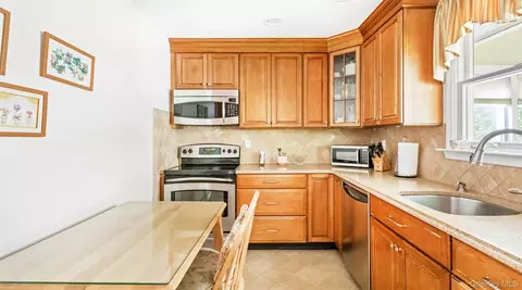 Kitchen - 80 Evergreen Ln, Brookhaven, NY 11772 photo 3 of 3