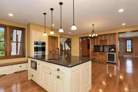 Kitchen - 231 Celery Ave, New Hampton, NY 10958 photo 4 of 7