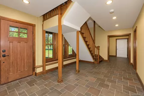 Entry Way - 231 Celery Ave, New Hampton, NY 10958 photo 3 of 4