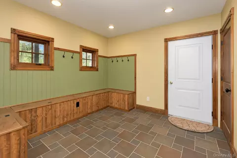 Entry Way - 231 Celery Ave, New Hampton, NY 10958 photo 4 of 4