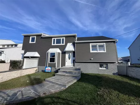 1115 Jackson Pl, Baldwin, NY 11510
