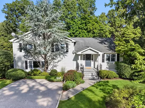 21 Sherbrooke Rd, Greenburgh, NY 10530