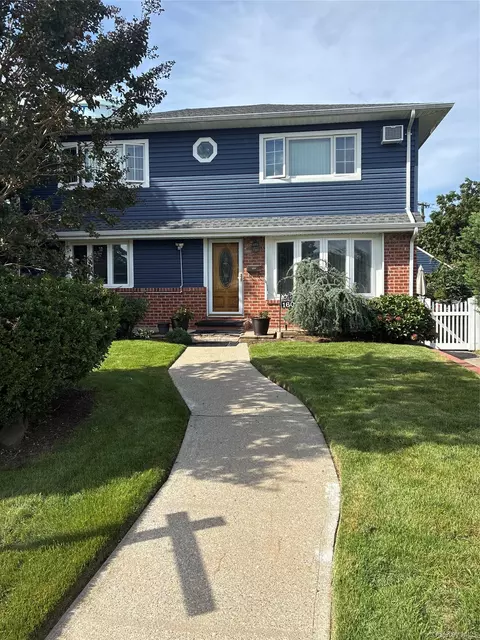 1607 Lydia Ave, Elmont, NY 11003