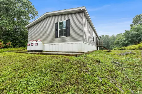 Exterior - 735 Plattekill Ardonia Rd, Wallkill, NY 12589 photo 4 of 8
