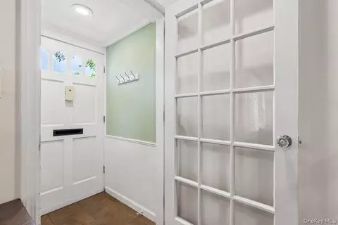 Entry Way - 2 Peck Ave #22B, Rye, NY 10580 photo 1 of 1