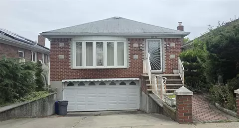 160-29 25th Ave, New York, NY 11357