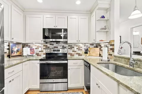 45 Jefferson Oval #G, Yorktown, NY 10598