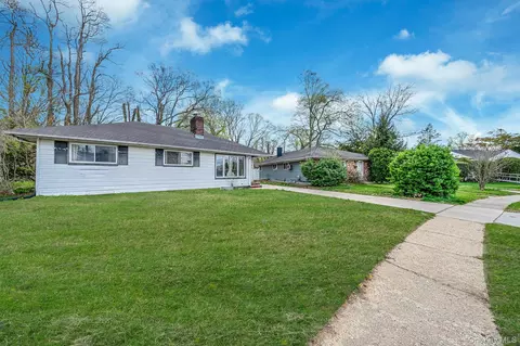 350 Coventry Rd N, West Hempstead, NY 11552