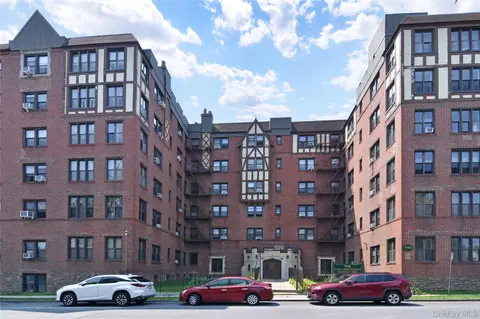 590 E 3rd St #4C, Mount Vernon, NY 10553
