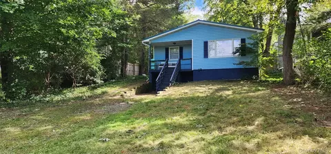 752 Hunns Lake Rd, Stanford, NY 12581