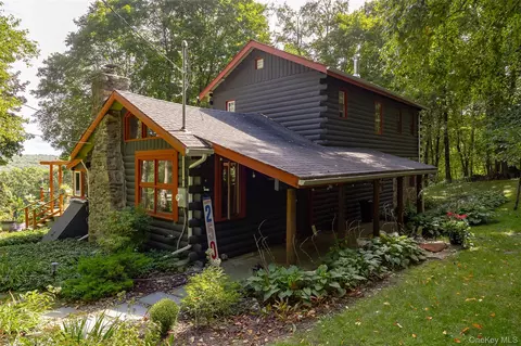 Exterior - 80 Bear Hill Rd, Patterson, NY 12563 photo 2 of 14
